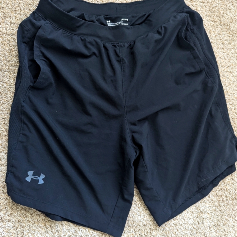 Under Armour Men's Black Athletic Shorts